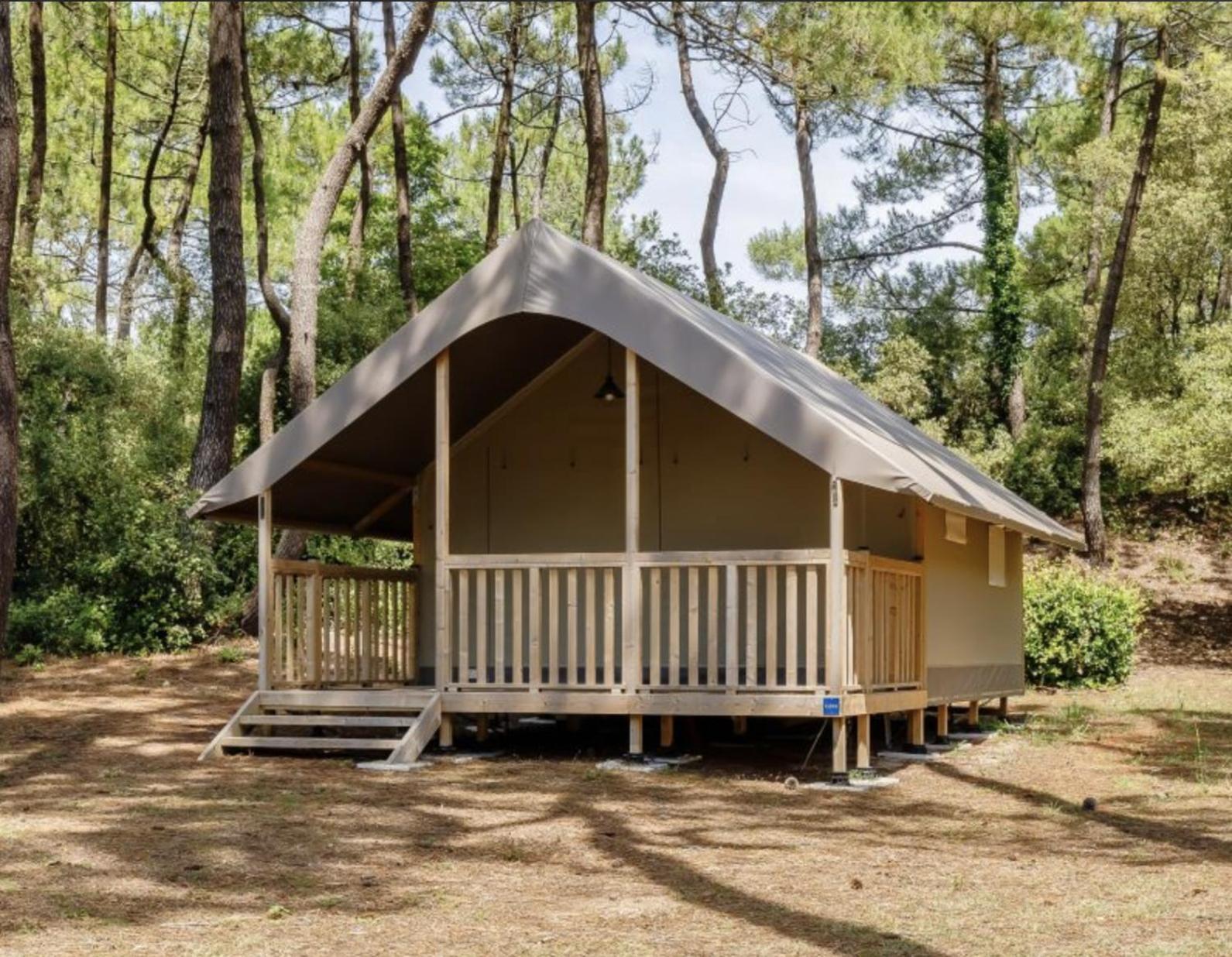 The Spot - 200M De La Plage Сент-Илер-де-Рье Экстерьер фото